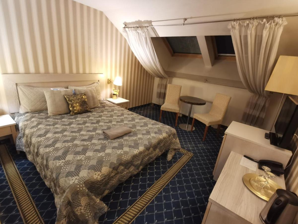 Las Vegas Rooms Vilnius Exterior photo